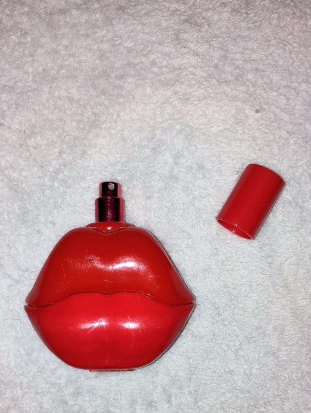 Sweet Cherry & KISS Women’s Fragrance Set - Red - Picture 7 of 9
